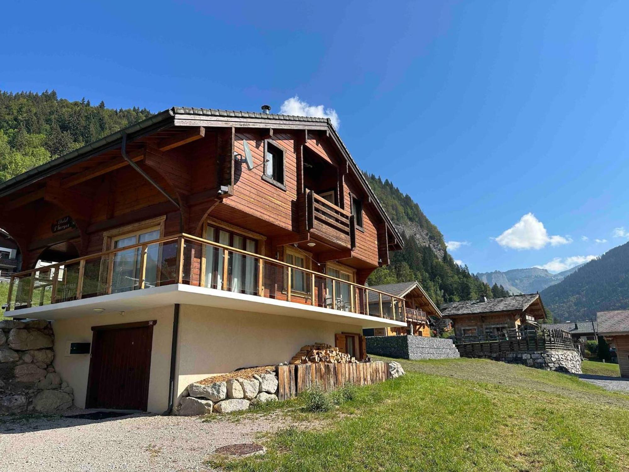 Chalet Le Saint Georges, Morzine, Proche Centre Bagian luar foto
